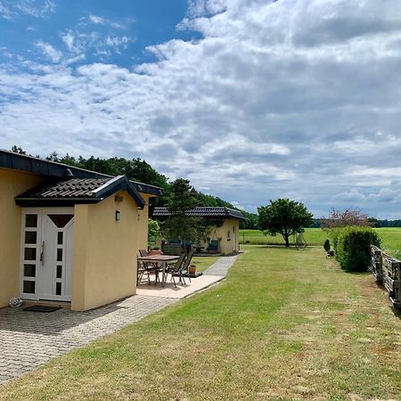 Idyllisches Ferienhaus In Ruhiger Lage Villa Wölsickendorf-Wollenberg Eksteriør billede